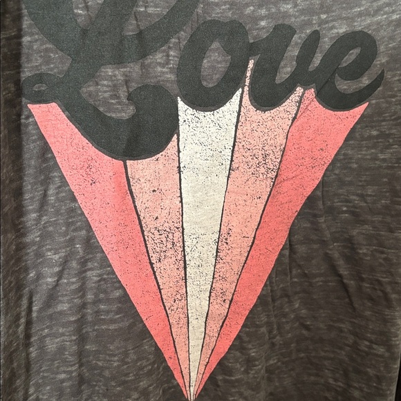 Torrid Women’s Plus Size LOVE Thin Classic Short Sleeve T-Shirt Gray 3X - Picture 2 of 5